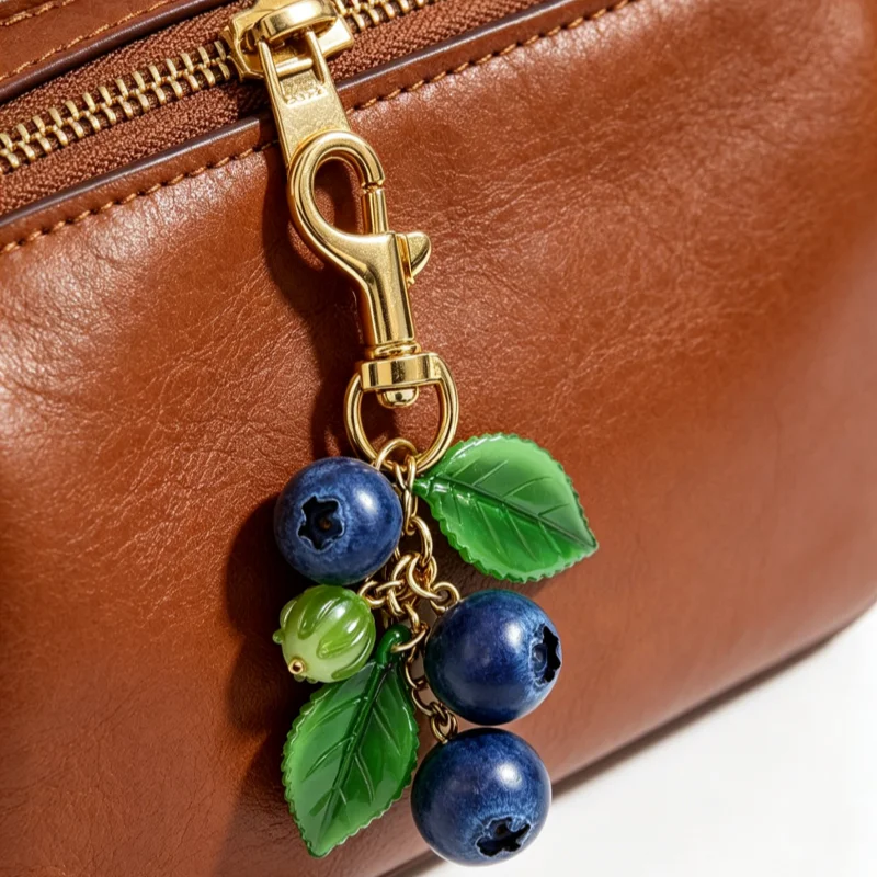 Mały, uroczy breloczek z żywic – Women'S Young Bags recenzja i cena